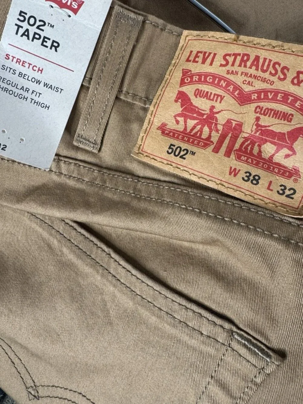 Levi’s 502 Taper 38 W 32 L Brown Jeans MRSP $69.50 Office Career Casual New NWT